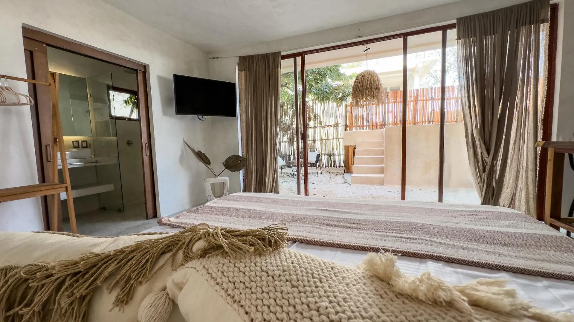 Amazing Suite Looking At The Pool With Jacuzzi Excellent Location بلايا ديل كارمن المكسيك